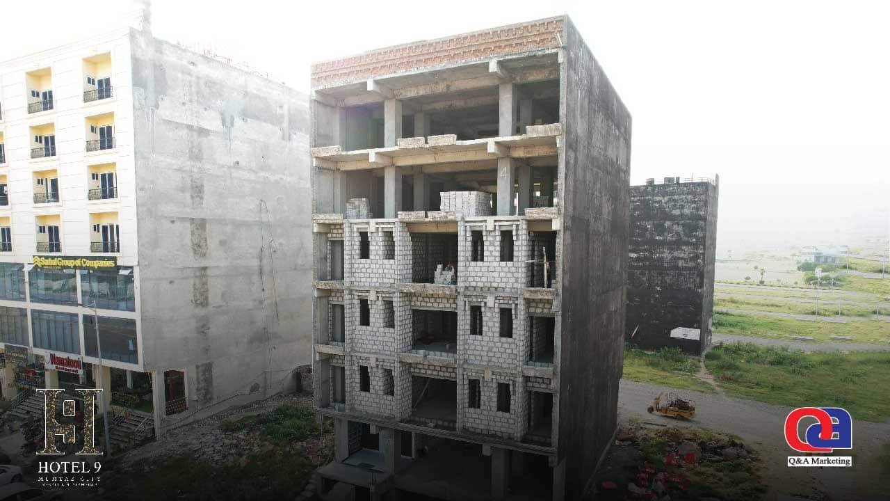 HOTEL 9
