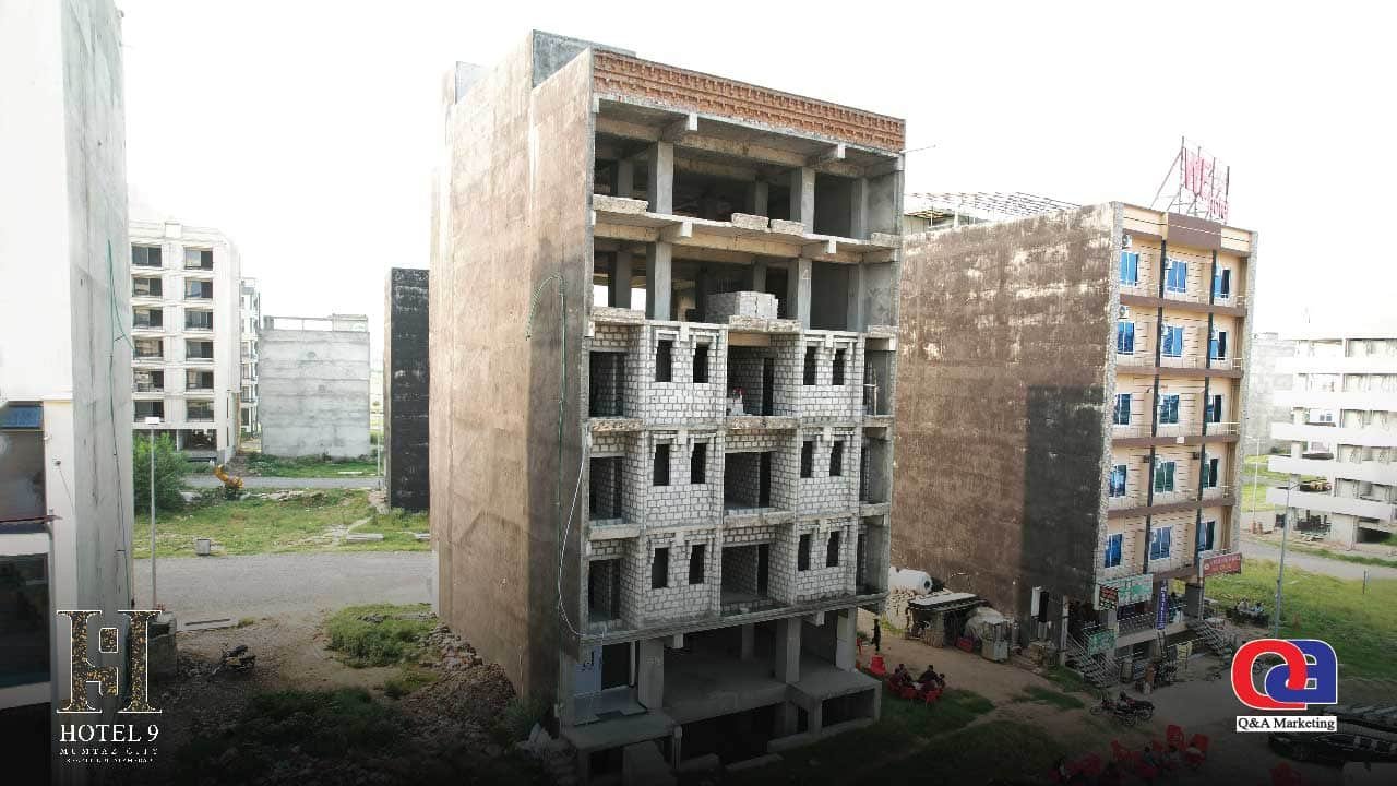 HOTEL 9