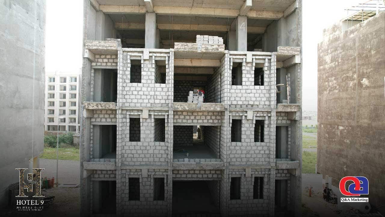 HOTEL 9