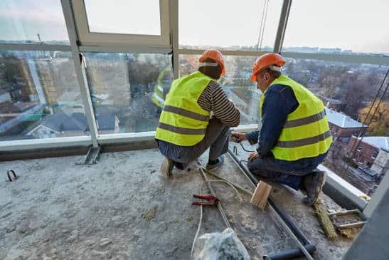Commercial Building Maintenance: Protect Your Investment